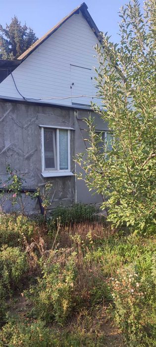 Продам дом  8 сот