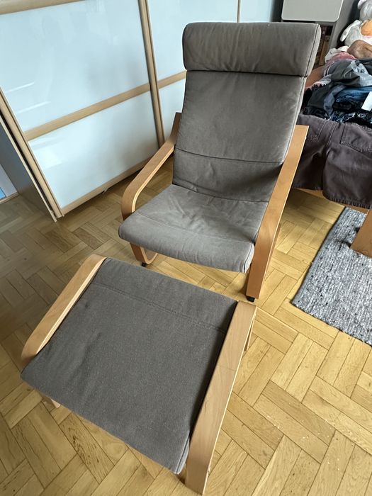 IKEA POANG fotel z podnóżkiem
