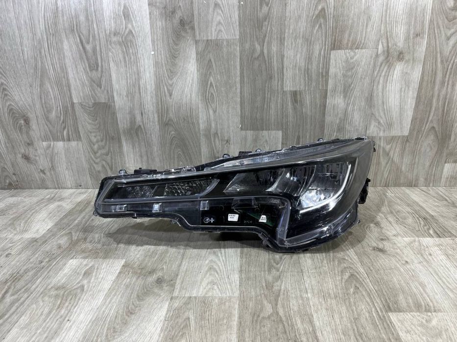 Фара передняя левая Toyota Corolla E21 / 2018 - 2024 г. \ 81150-02S60