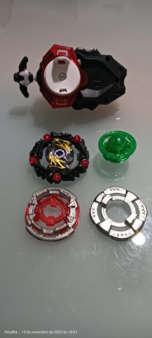 Beyblade SuperkingB-164