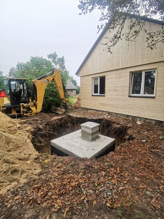 Usługi koparko-ładowarka, minikoparka 2.8 t, wiertnica, młot, wywrotka