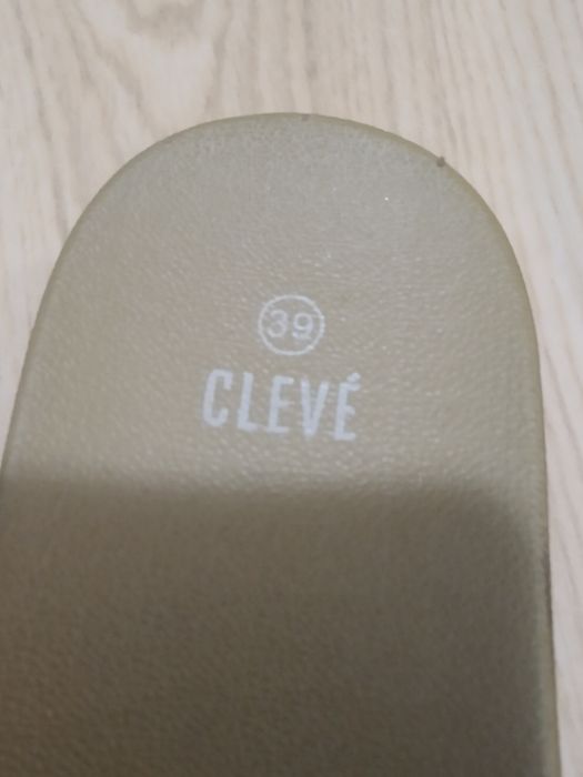 Klapki damskie Cleve rozmiar 39