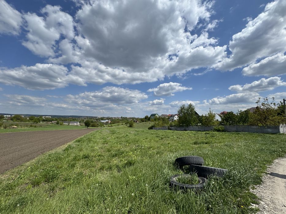 Продаж земельноі ділянки  Дубове