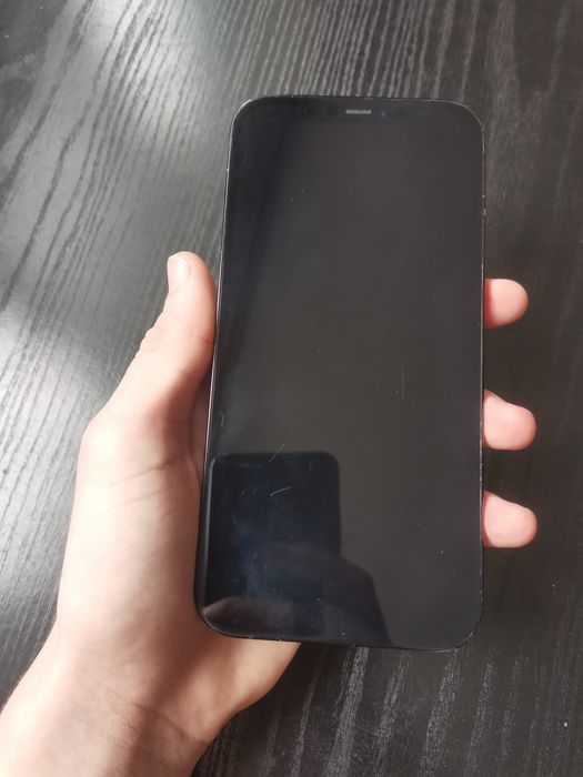 Продам айфон 12 про макс