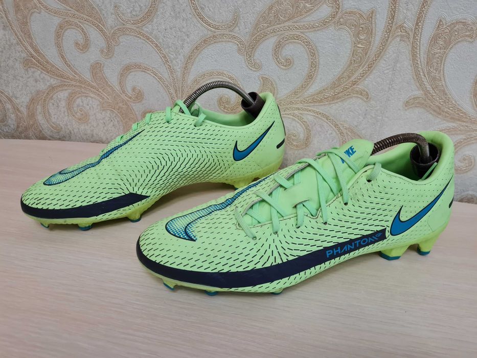 бутсы nike phantom gt - Купити футбольне екіпірування - Ціна на OLX.ua