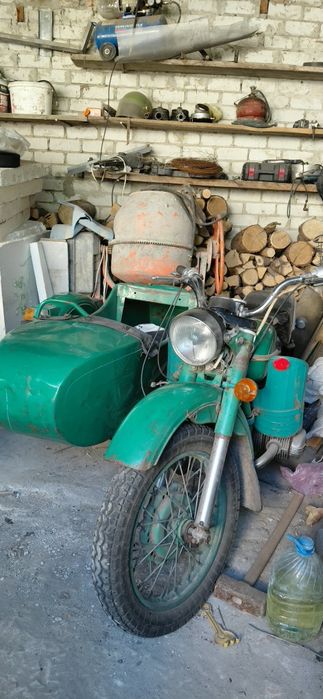 Продам мотоцикл Урал