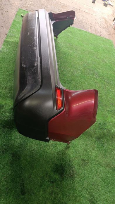 Комплектний задній бампер Jeep Cherokee Kl 2019-2025