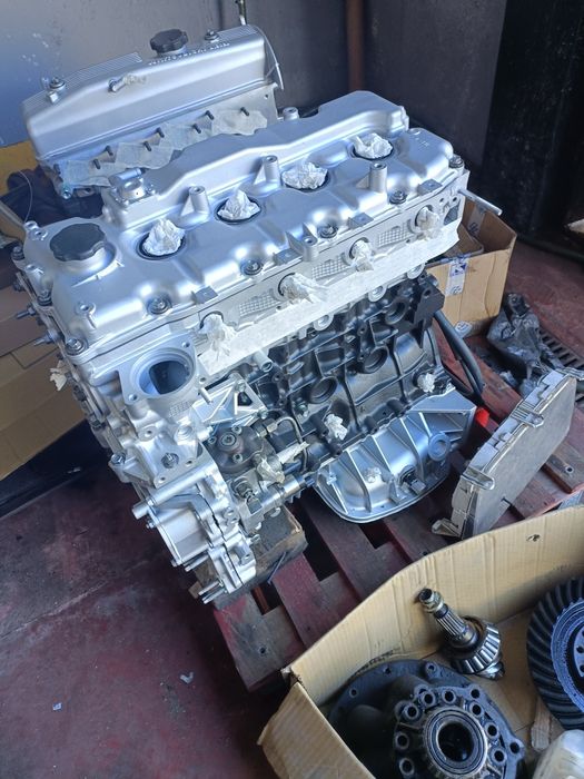 Motor Isuzu 4jj1