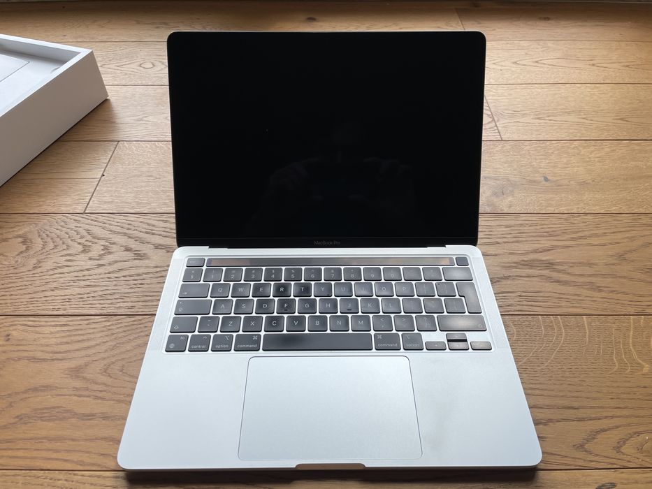 MacBook Pro M1 13”/ 16 GB RAM / 256GM SSD