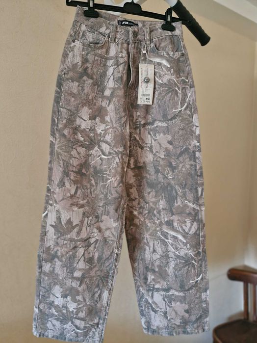 Джинси Baggy, NewYorker