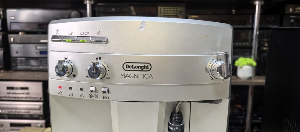 Кавові машини Delonghi Magnifica 1/2/3
