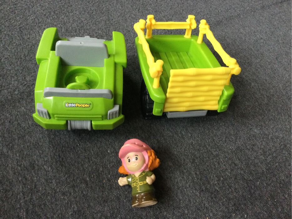 Pojazd z przyczepką Little People Fisher Price