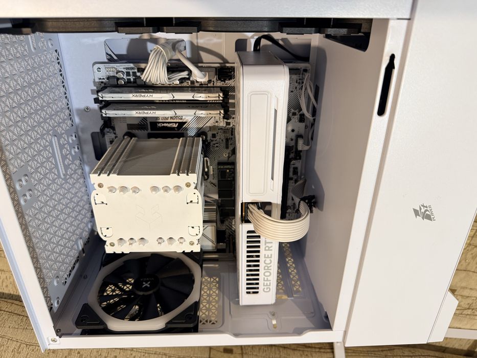 Ігровий пк Ультра Білий AMD Ryzen 7+32 ddr+ssd м2 1.5 тб+RTX 5060