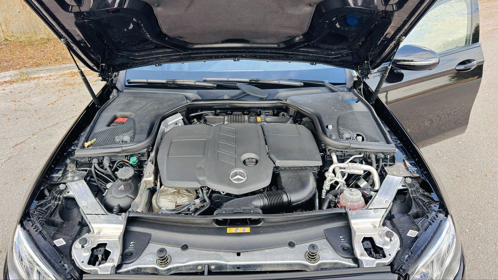 Mercedes e300de amg plug-in 9g-tronic