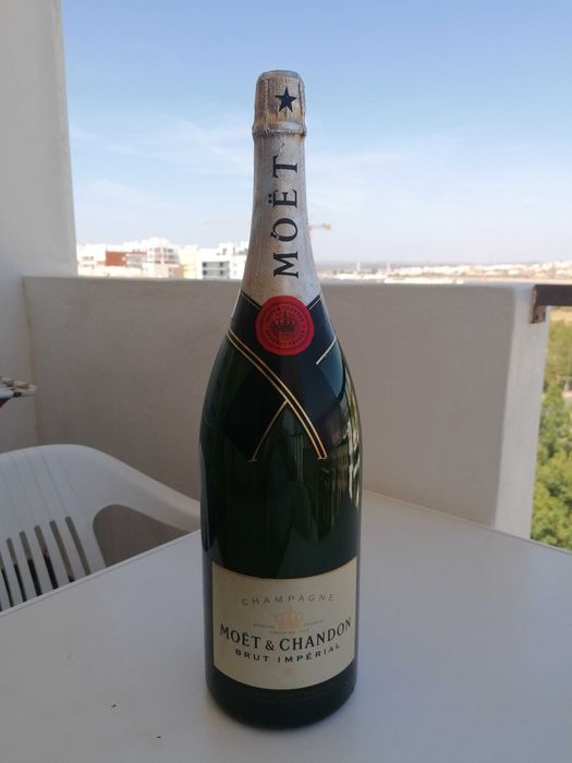 Garrafa Champanhe Moet Chandon decoraçao