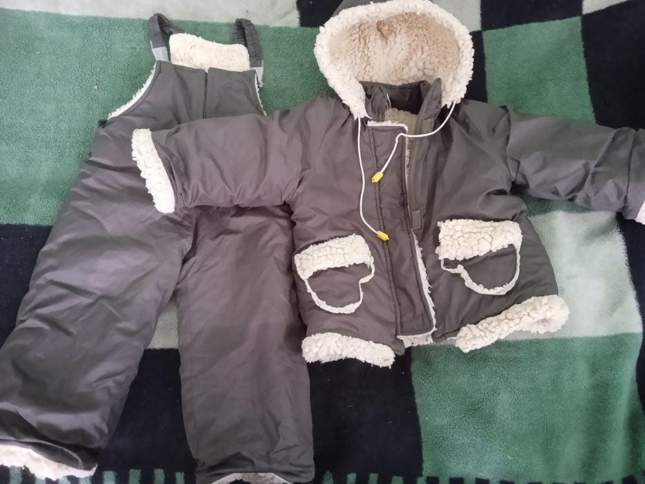 Комбінезон + куртка 2-4 рочки