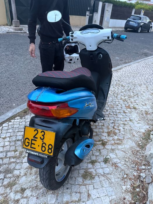 Piaggo diesis 50cc scooter acelera 100% funcional troco ou vendo