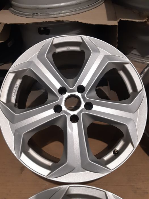 Тітіни,диски 5/112 r18 ALUTEC ГАРНИЙ СТАН