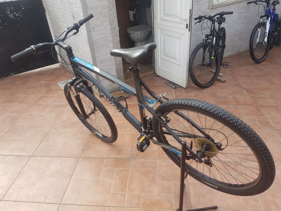 Bicicleta roda 26 rockrider quadro L impecável