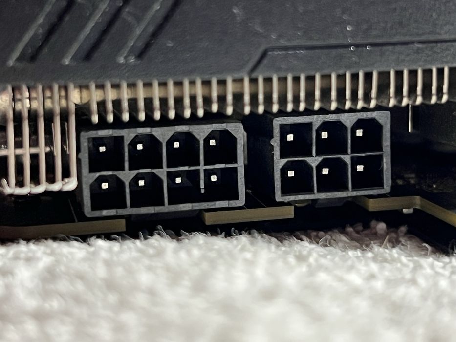 Видеокарта Asus Rog Strix 1080, 8gb ( Не рабочая )