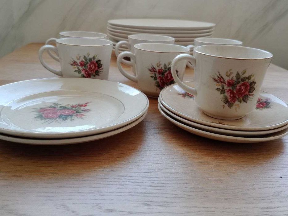 Conjunto vintage Fábrica de Louça de Sacavém - 20 peças
