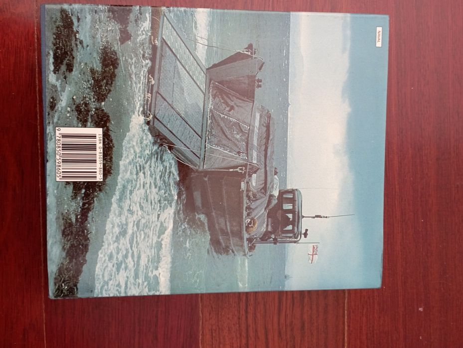 Livro sobre Marinha de Guerra Britânica