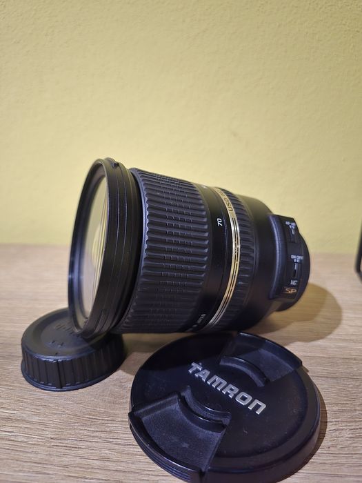 Obectiva Tamron 24-70 full-frame