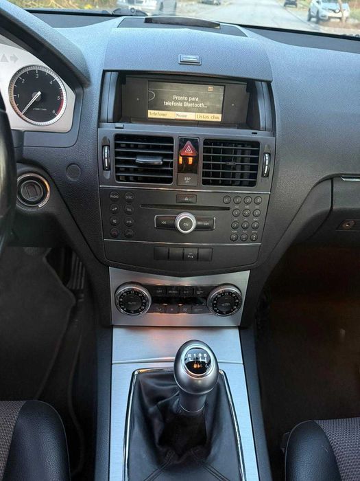 Mercedes-Benz C220 CDI Avantgarde (W204) Nacional