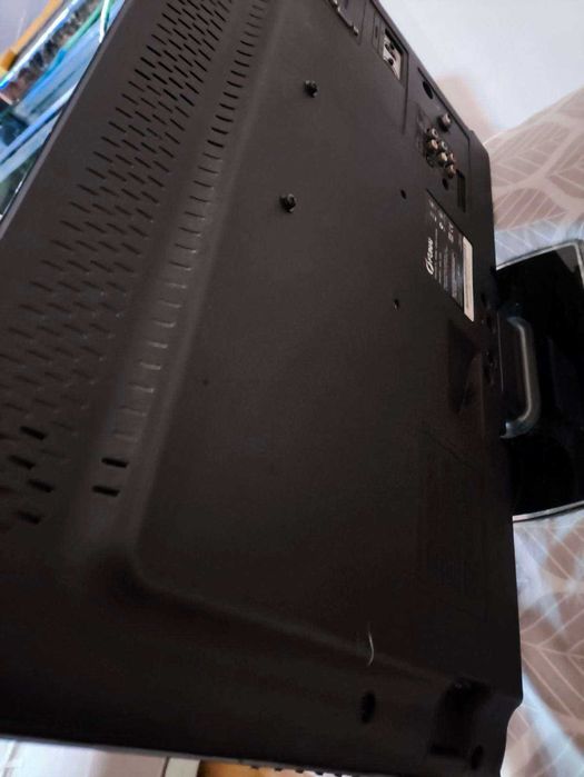 Sprzedam monitor w bardzo dobrym stanie