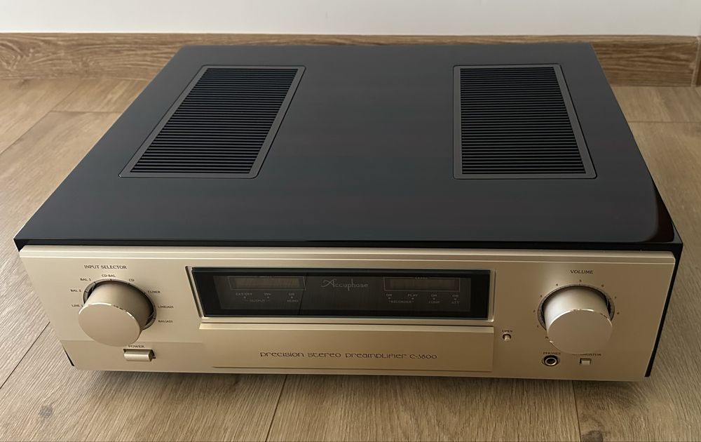 Accuphase C 3800 Przedwzmacniacz