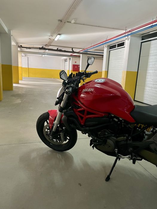 Ducati Monster 821