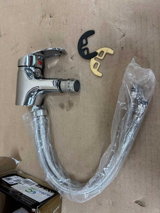 bateria bidetowa stojąca Sanitary Wares 0512