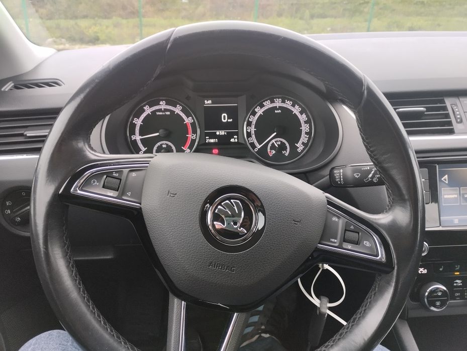 Шкода Октавія Octavia