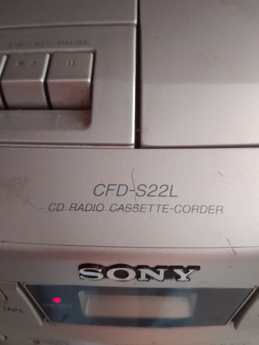 Radio Sony, bom estado
