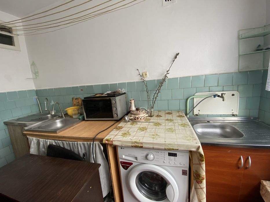 Оренда ДВОХ кімнат в гуртожитку