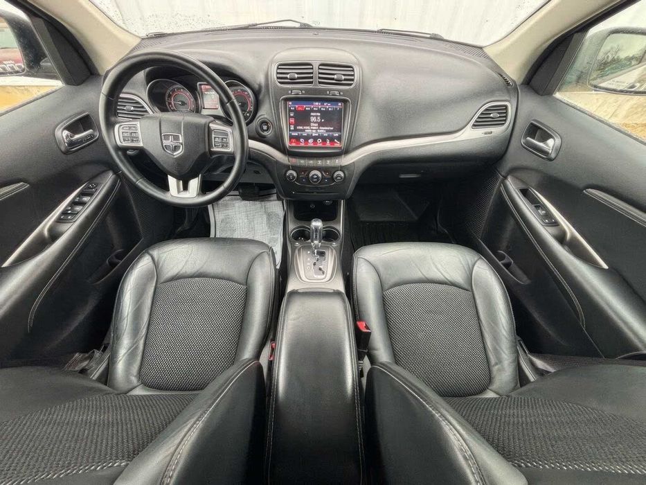 Dodge Journey Crossroad      2019