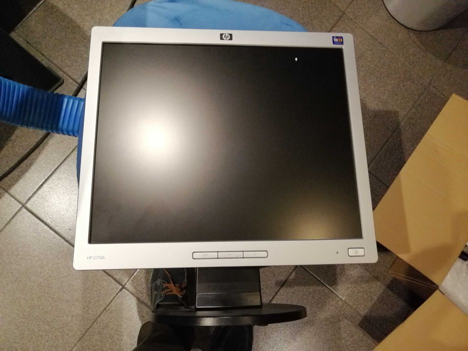 monitor HP de 17polegadas em excelente estado