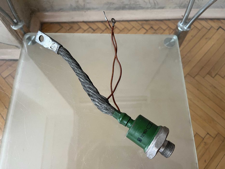 Тиристор симметричный ТС160-8