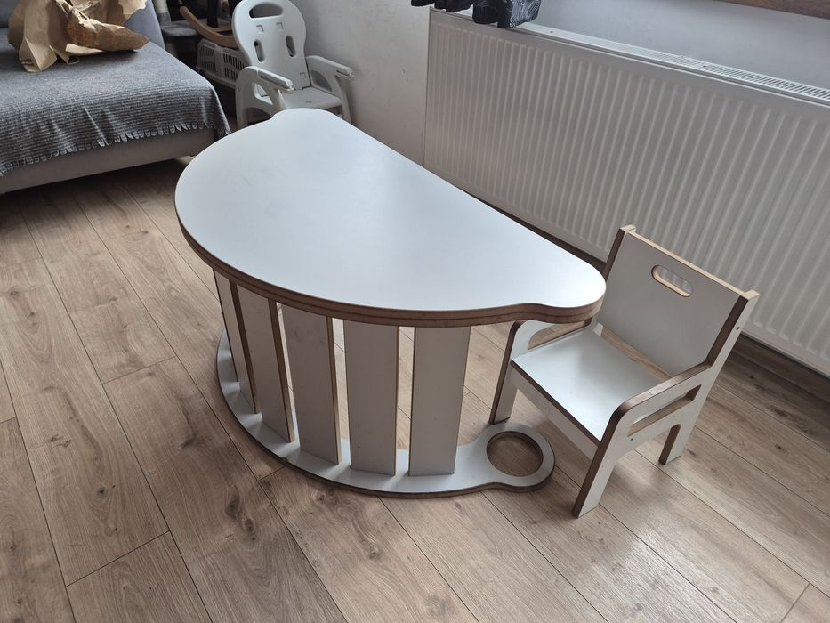 Stoliczek dla dzieci 4w1