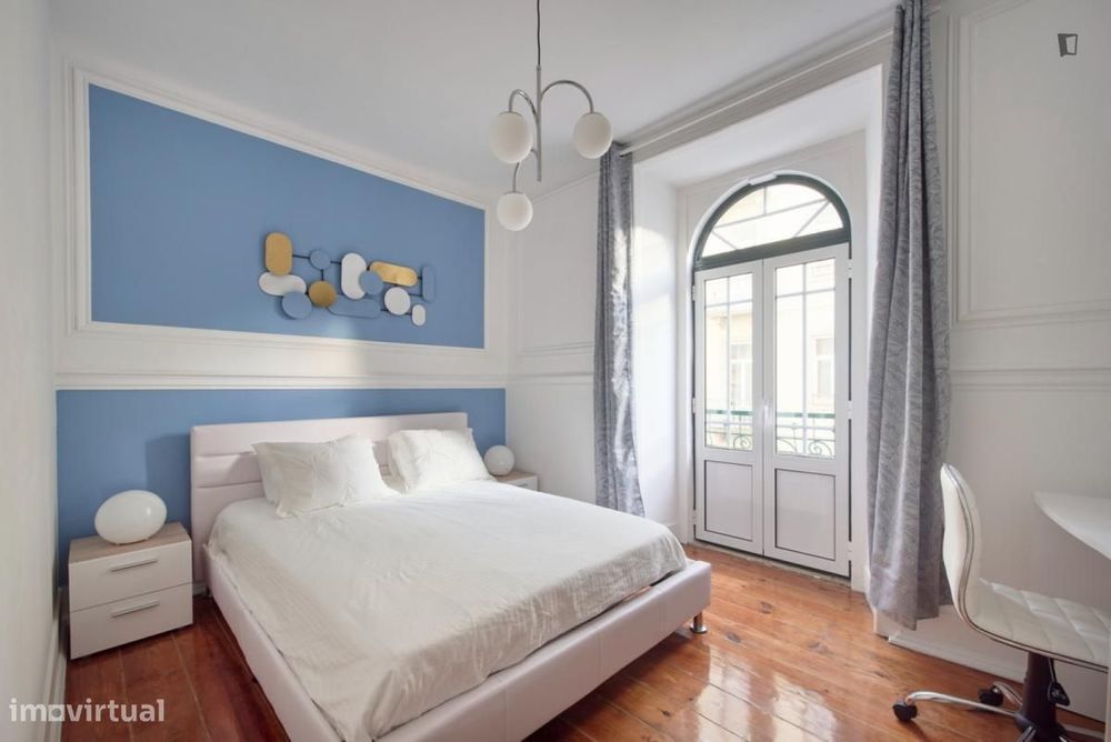 Quarto - localizado em Arroios Lisbon