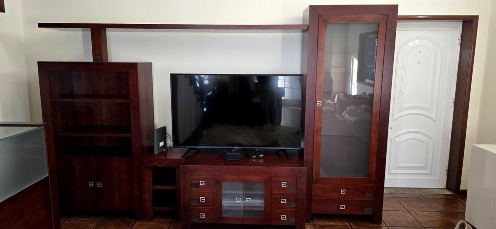 Moveis de sala . Estante