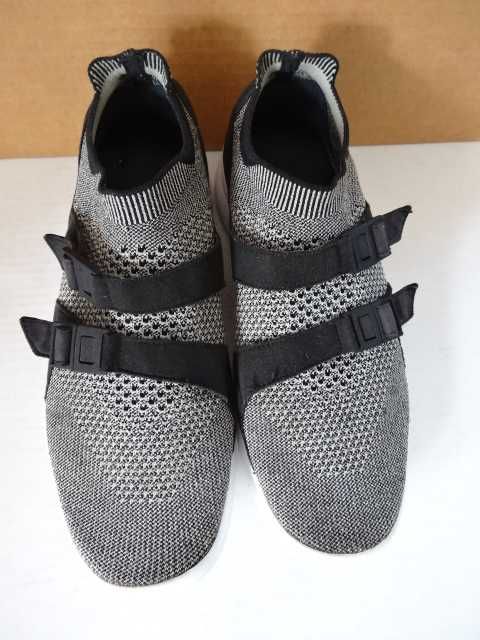 Buty NIKE AIR roz 44 Bieganie sportowe Adidasy