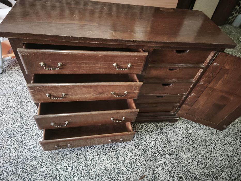 Cómoda antiga para restauro