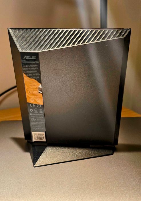 Router WiFi Asus RT-N56U – 2.4 / 5 GHz, Gigabit, bardzo dobry stan