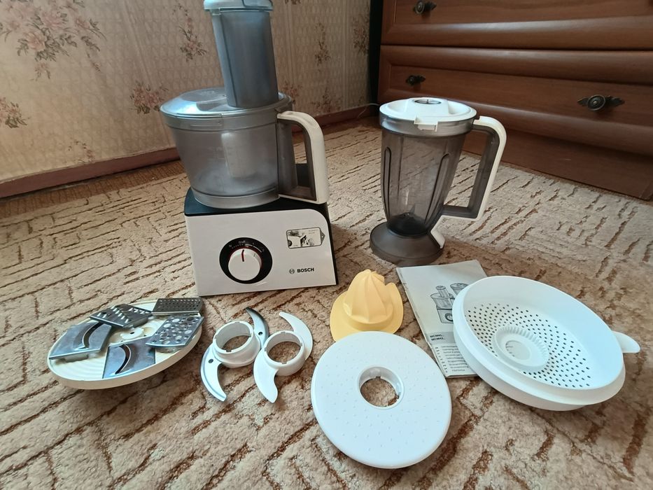 Кухонний комбайн  Bosch MCM4100/01