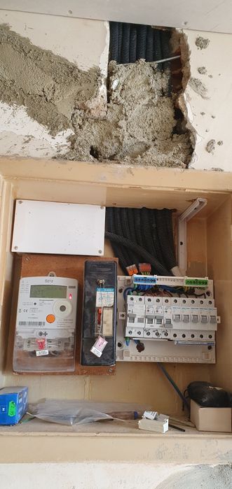 Eletricista Residenciais e Comerciais