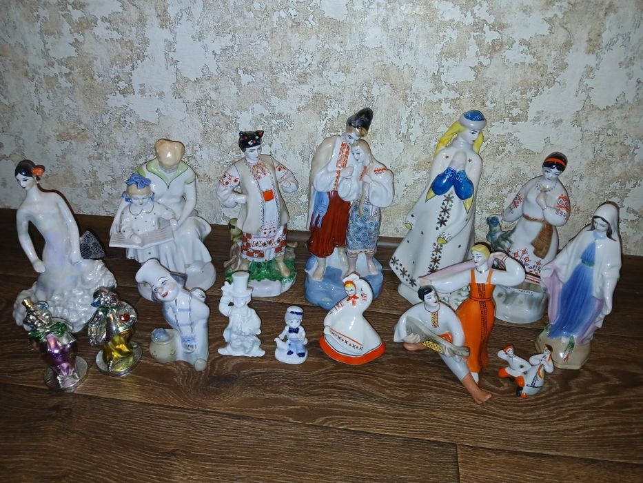 Продам фарфорові статуэтки (срср)