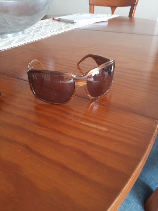 Oculos de sol como novos