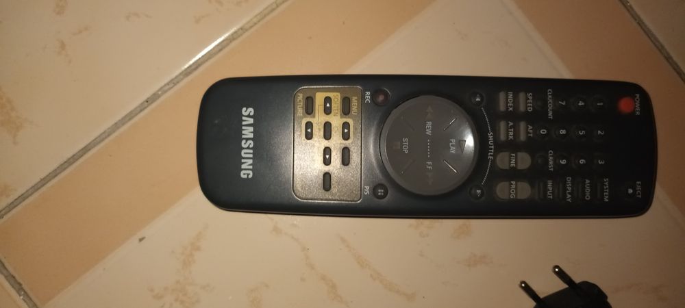Controle samsung apenas 1€