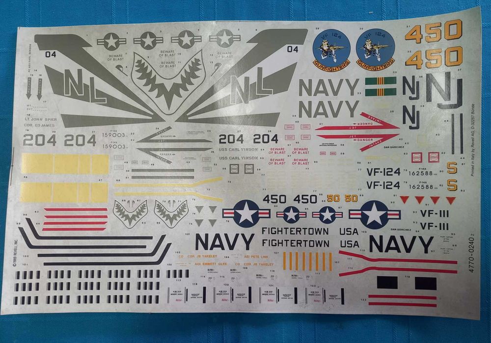 Kit modelismo F-14 Revell 1/32 para peças